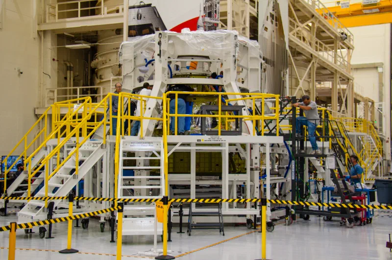 Orion - Mounting atmosphere container to support structure Orion - Mounting atmosphere container to support structure