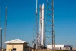 photos/spacex-falcon9-at-launch-complex-40_25733693873_o.jpg