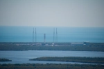 photos/spacex-falcon9-at-launch-complex-40---from-roof-of-vab_26063653070_o.jpg