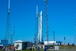 photos/spacex-falcon9-at-launch-complex-40_26244085902_o.jpg